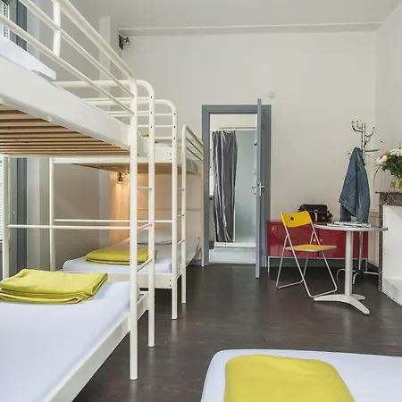 D'etape Des Capucins Albergue Le Puy-en-Velay