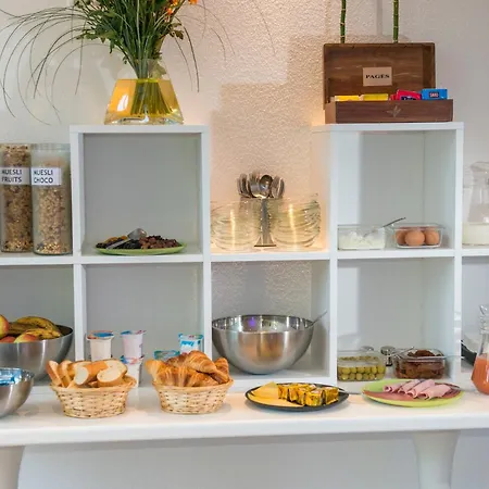 Hostal D'etape Des Capucins *