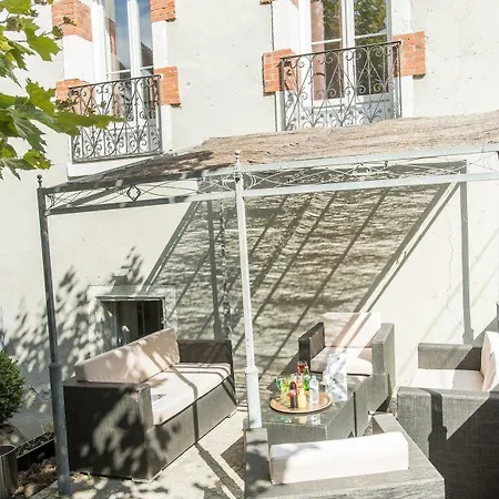 D'etape Des Capucins