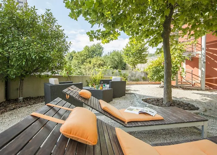 Hostel D'etape Des Capucins *