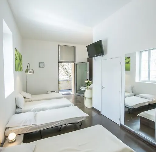 D'etape Des Capucins * Le Puy-en-Velay